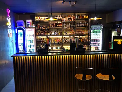 INCOGNITO BAR
